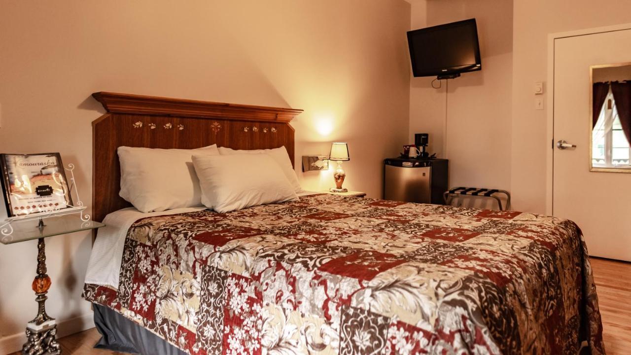 Auberge Akamaraska Камураска Екстериор снимка